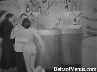 Antique adult film 1930s - FFM Threesome - Nudist Bar