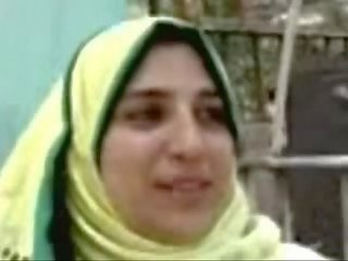 Égyptien hijab sharmota suçage une johnson - live.arabsonweb.com